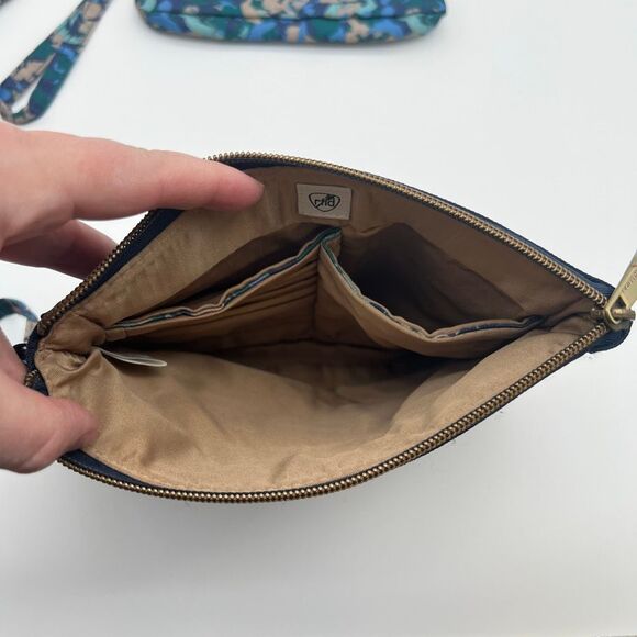 NWOT TRAVELON 3 Matching Wristlets Wallet RFID Blue Green Floral Travel Bags NEW - Picture 4 of 15